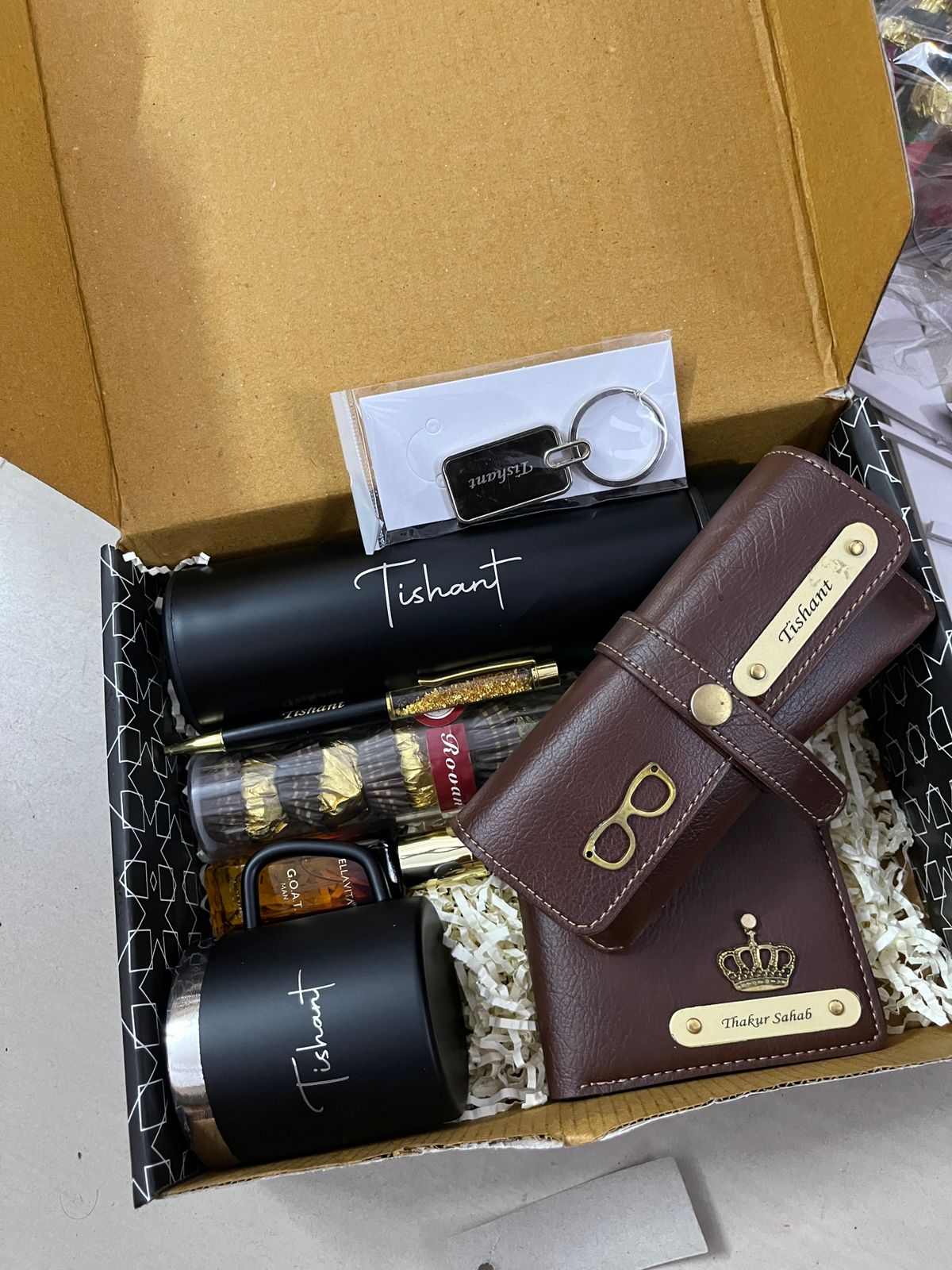 Nexon leather hamper